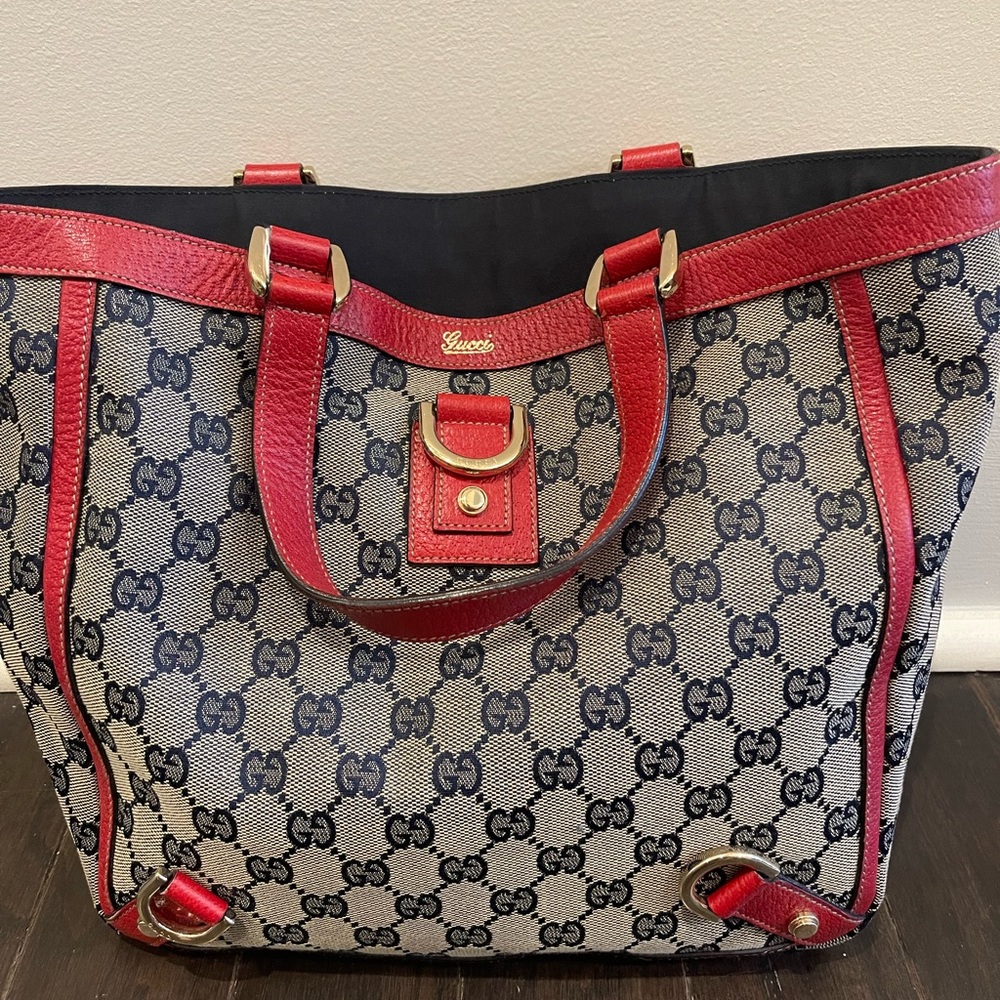 Gucci Purse